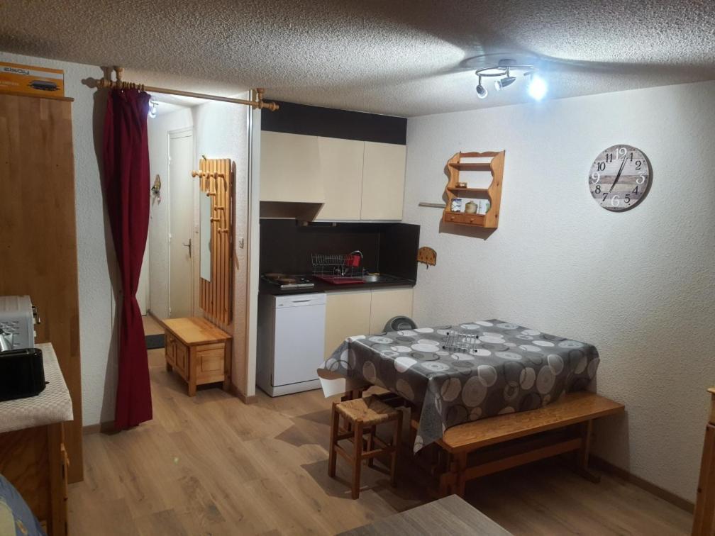 Studios Le Paillaret Pied Des Pistes Besse-et-Saint-Anastaise Exterior foto